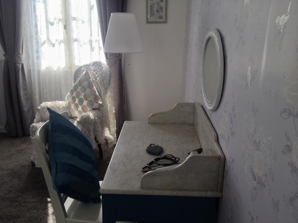 Le Petit Dragon Rouge Hotel Miers Room photo